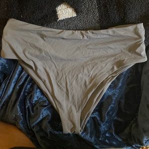 O’Neill swim bottoms